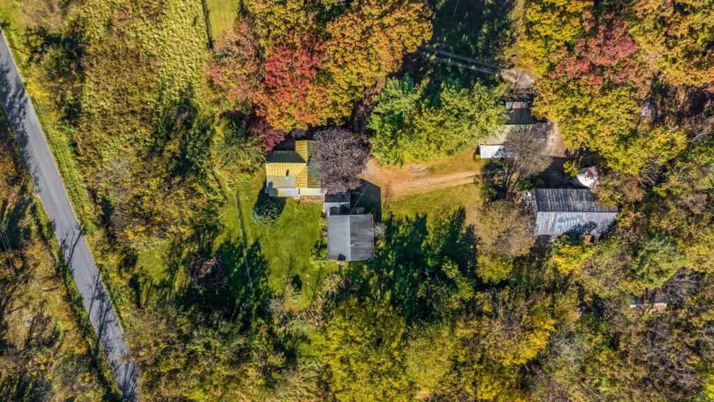 Beautiful farm home in Berryville Virginia